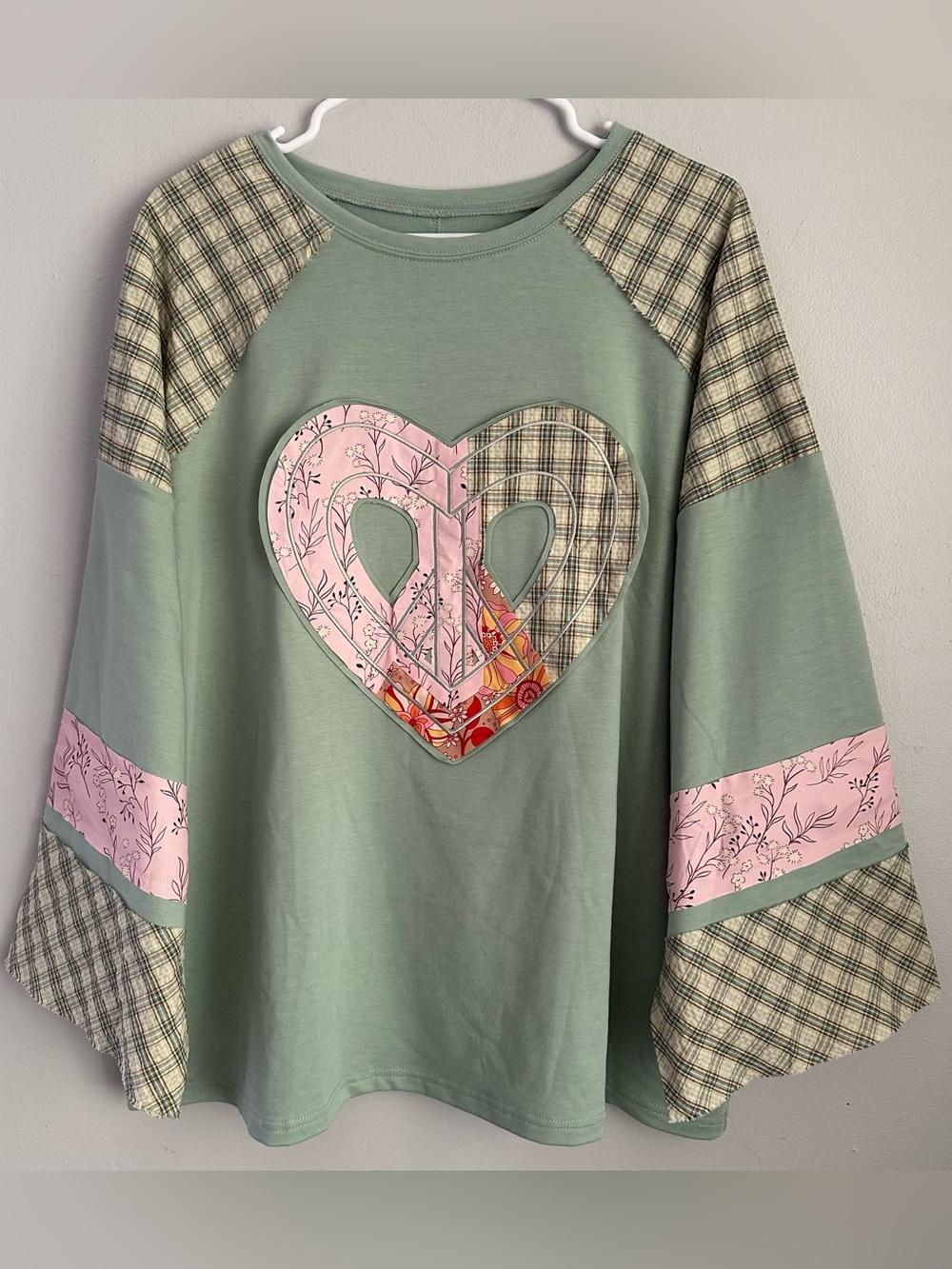 2X patchwork sweatshirt boho cottagecore peace sign heart women’s 2xl